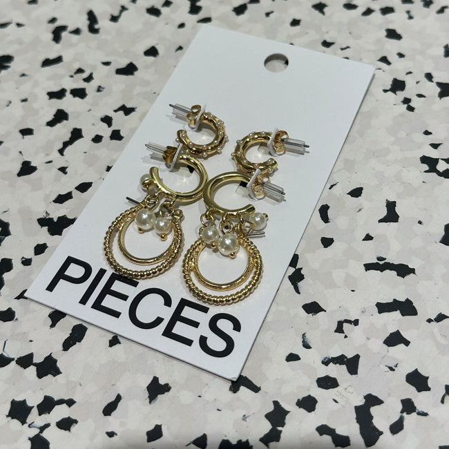 PCBETTY Earrings - Gold Colour